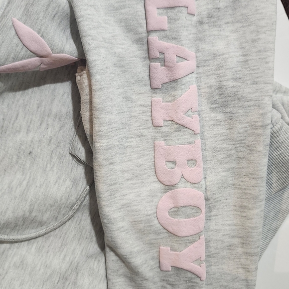 Sweatshirt - Picture 3 of 5